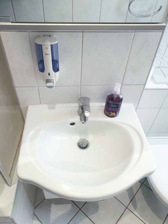Komfort Ferienwohnungen Zwenkauer See Екстериор снимка